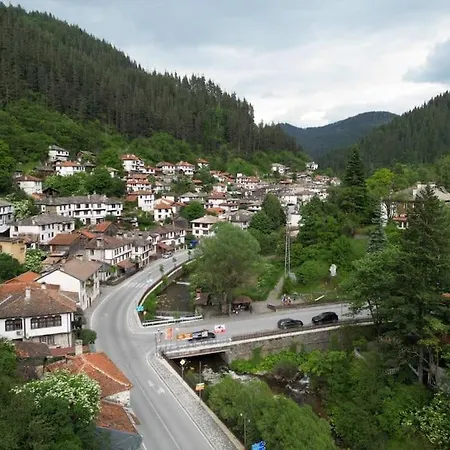 майоровата къща בית נופש