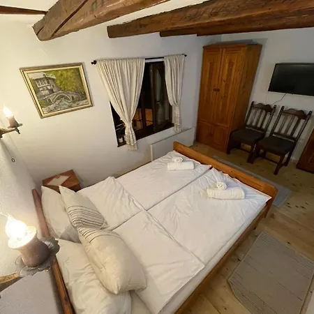 майоровата къща בית נופש Shiroka Lŭka