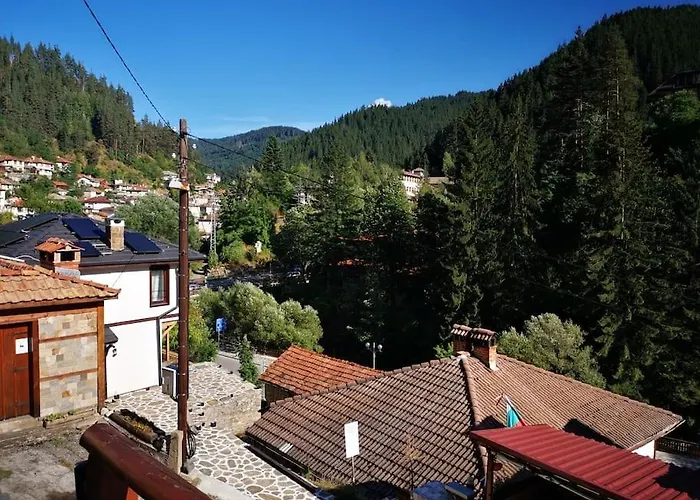 майоровата къща * Shiroka Luka (Smolyan)