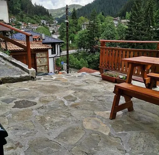 майоровата къща *